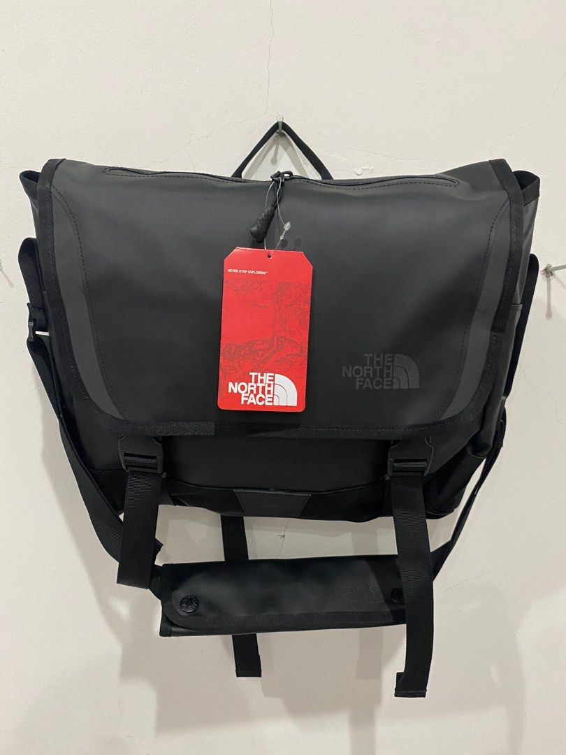 The North Face Base Camp messenger bag Men s Fashion Bags Sling