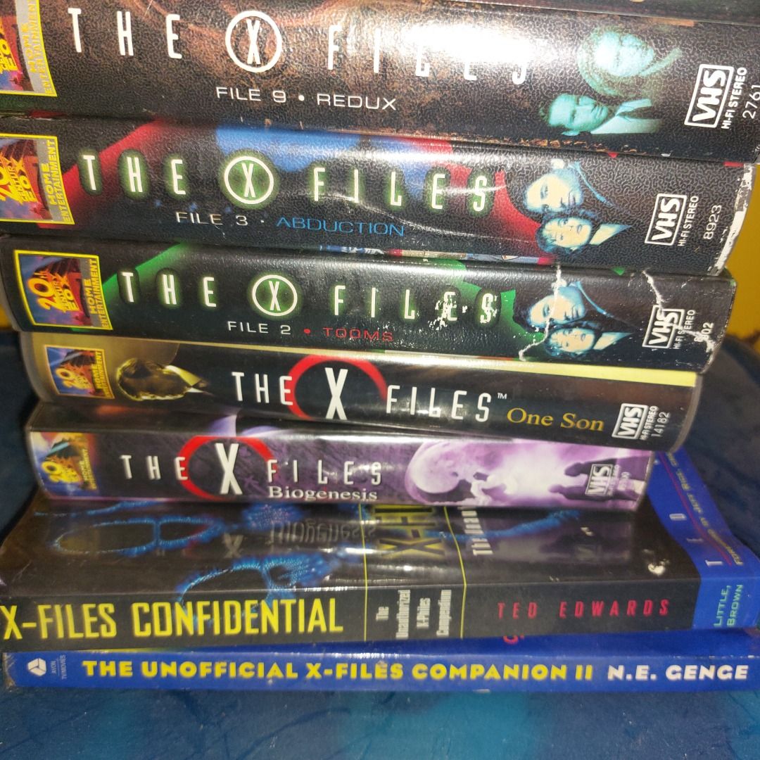 The XFiles Collectibles Set (VHS & Books) on Carousell