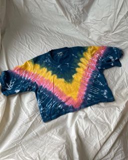 (Category: ) located in . Submitted by unearthedgarments (Listing ID 1239473734, Image 1). Description: .