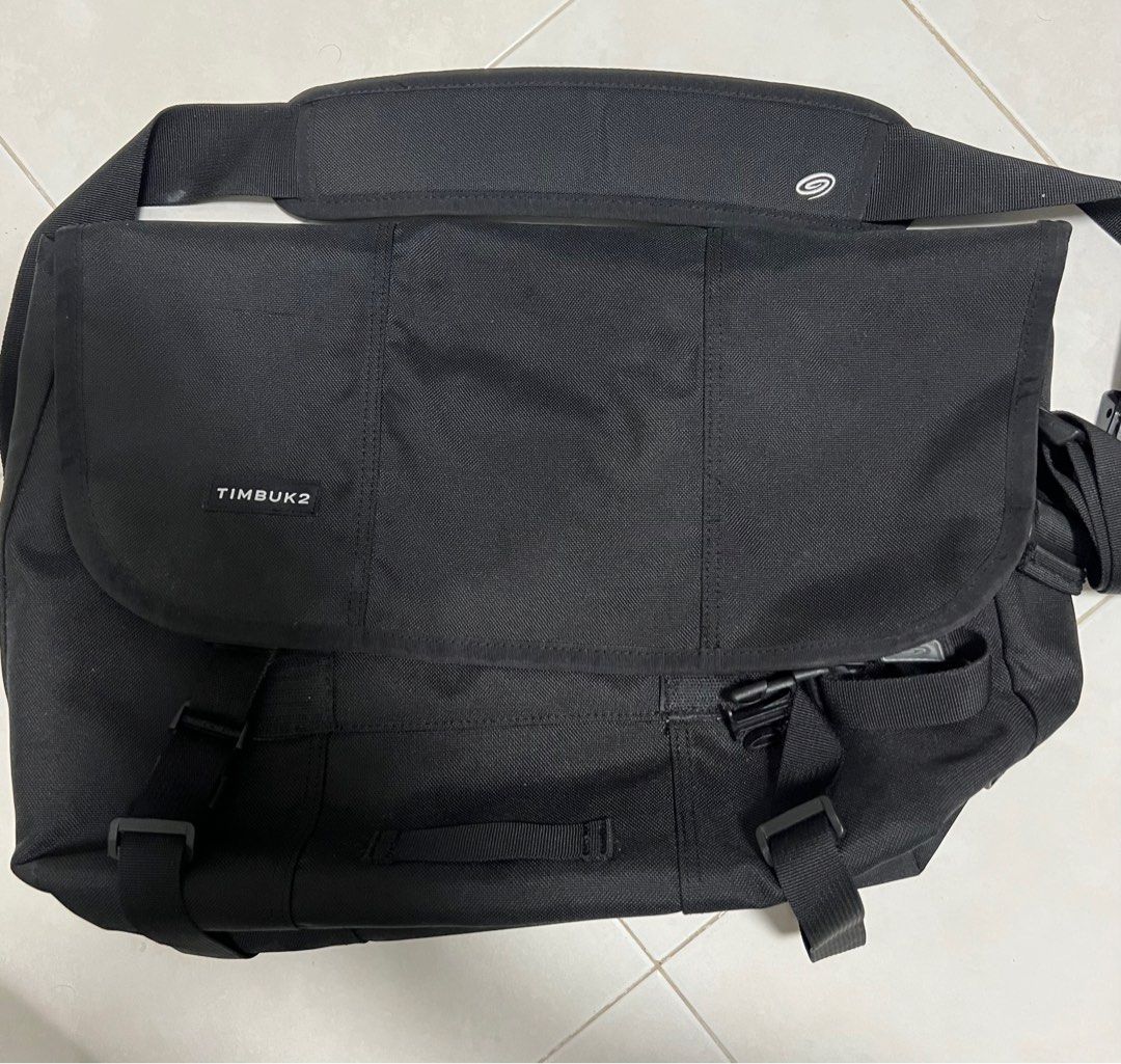 Timbuk2 Messenger Backpack M Size, Luxury, Bags & Wallets on Carousell