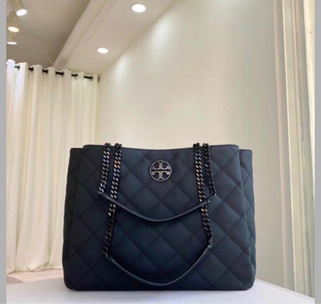 Tory burch matte hot sale black purse