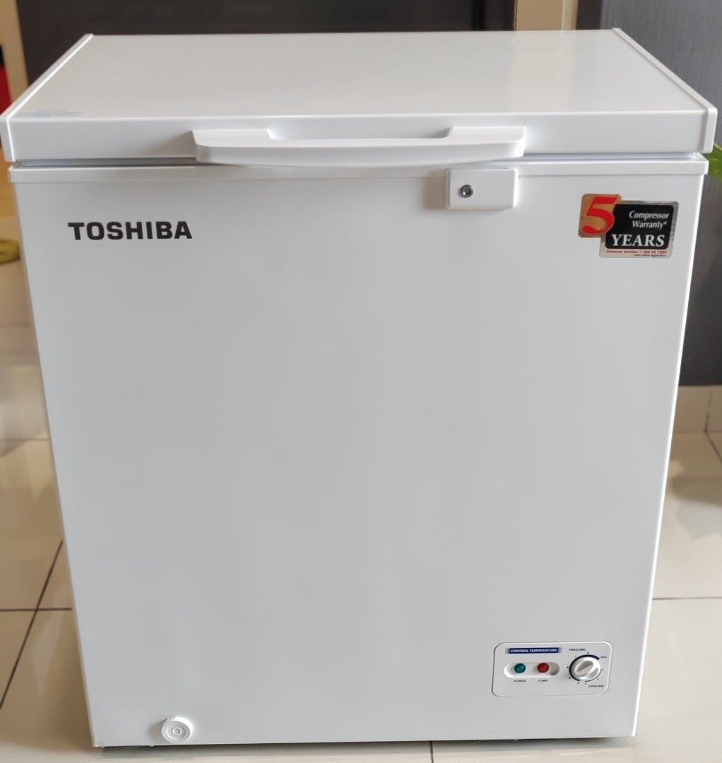 Toshiba freezer outlet 142l