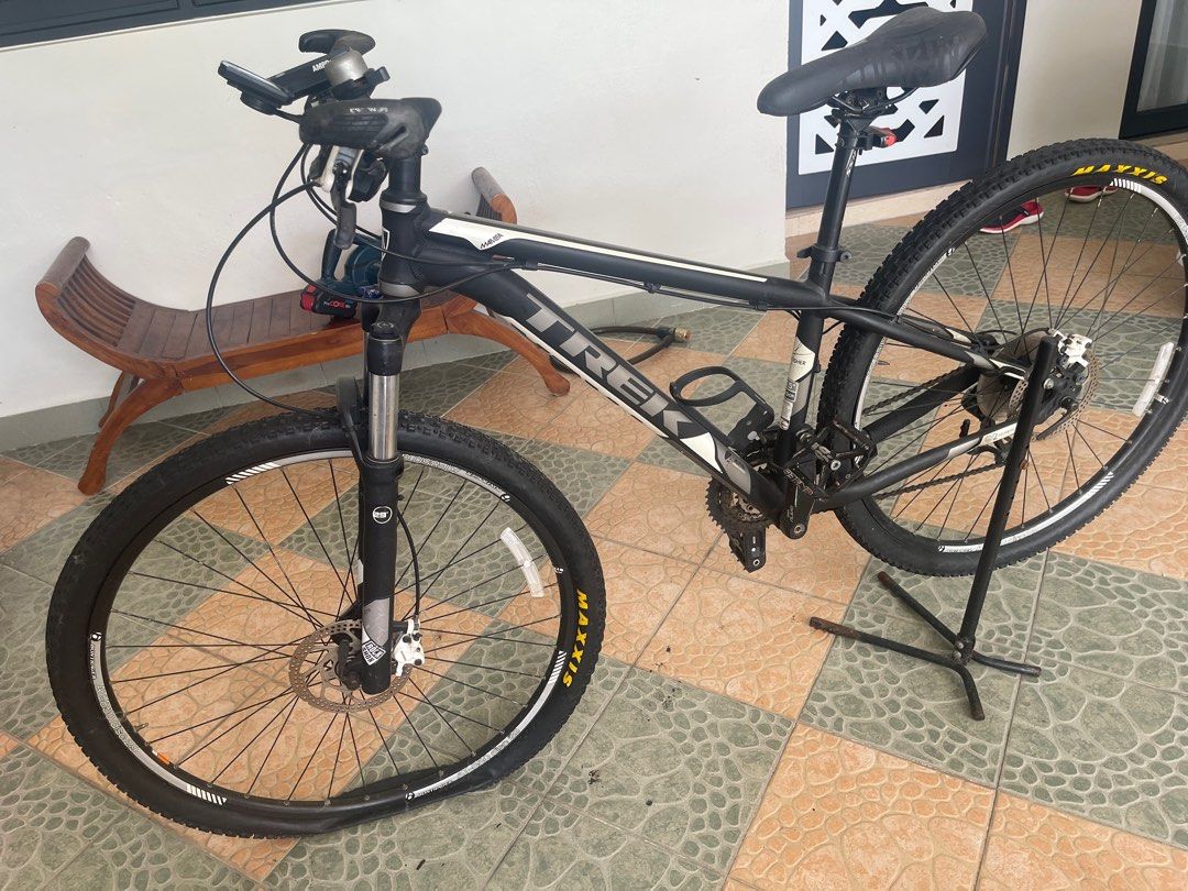 Trek g2 deals mountain bike