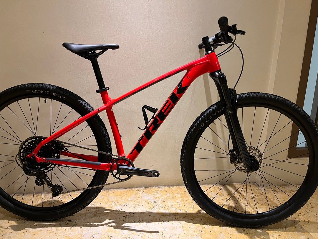 Trek Xcaliber 8 2021 Medium 29er Sports Equipment Bicycles
