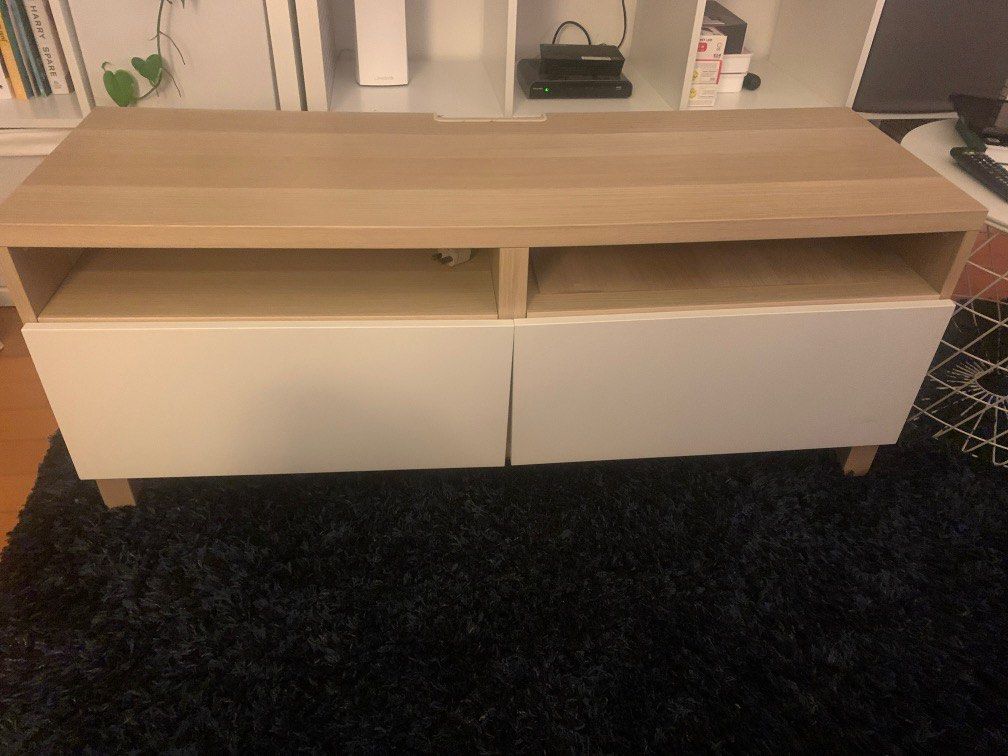 TV Ikea, 傢俬＆家居, 傢俬, 書櫃、櫃子及架 Carousell