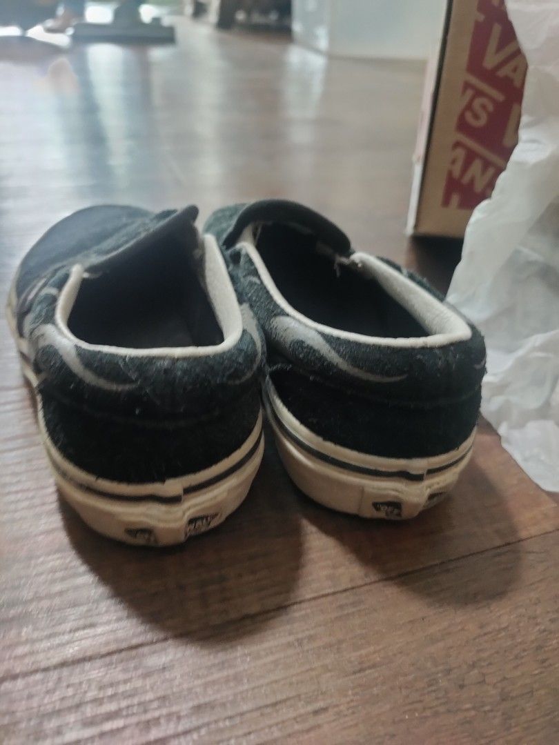 Vans slip on shoes Babies Kids Babies Kids Fashion on Carousell