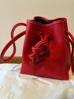 （分類：）位於 。 由 lonelybape 提交（商品編號 1239421599，圖片 1）。簡介： 。