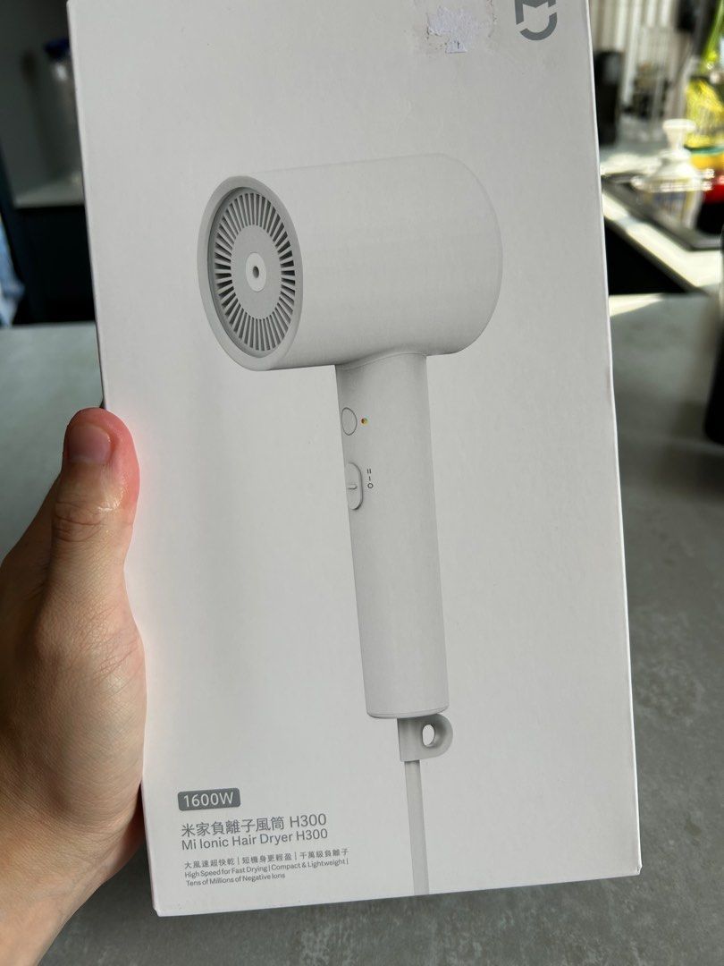 Xiaomi Hair Dryer, Beauty & Personal Care, Hair on Carousell