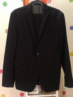 Zara Man Matching Black Suit (Coat and Pants)