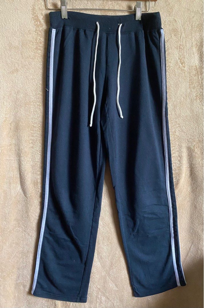 Zena Sport jogging pants Women s Fashion Bottoms Other Bottoms on Carousell