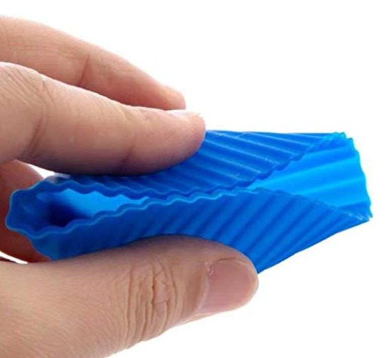 12 PC SET Silicone Cupcake Molds Heart Shaped Cup Cake Liners Bakeware Tool Baking Random Colors (Category: Bakeware) located in San Juan City. Submitted by bargainrepublic_mountain (Listing ID 1239597763, Image 3). Description: 12 PC SET Silicone Cupcake Molds Heart Shaped Cup Cake Liners Bakeware Tool Baking Random Colors This item and more good finds at bargain prices.. Check out our listings for low price, discounted, clearance and bargain it
