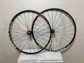（分類：）位於 。 由 23ill 提交（商品編號 1239703850，圖片 1）。簡介： 。