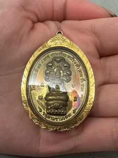 （分類：）位於 。 由 20.1195 提交（商品編號 1239580512，圖片 1）。簡介： 。