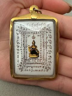 （分類：）位於 。 由 20.1195 提交（商品編號 1239564766，圖片 1）。簡介： 。