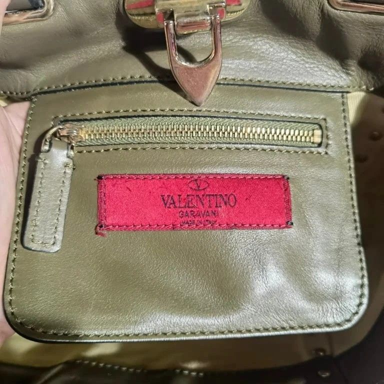 Fake sales valentino bags