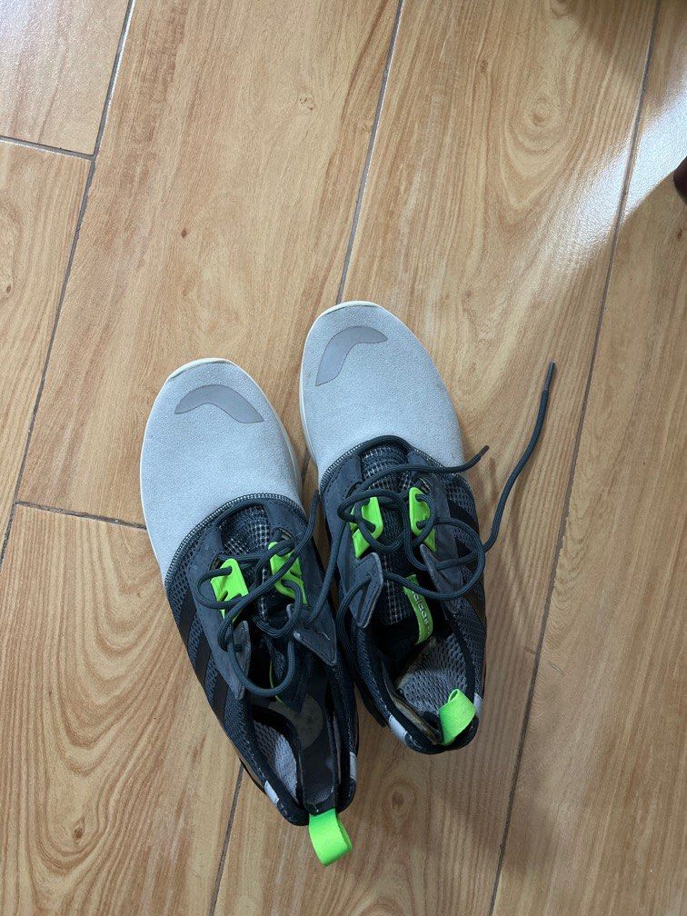 Adidas Boost US7.5 good condition, 男裝, 鞋, 波鞋- Carousell
