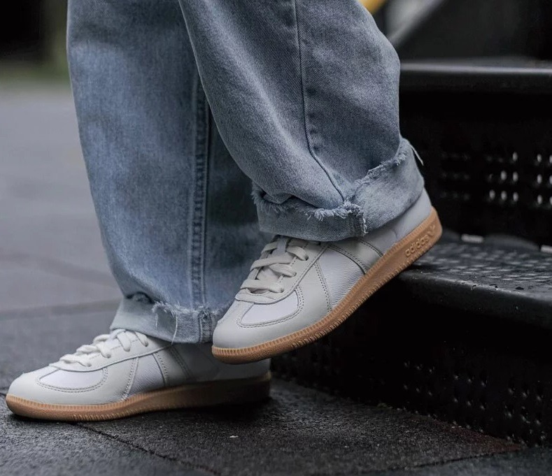 Adidas BW Army Cream White
