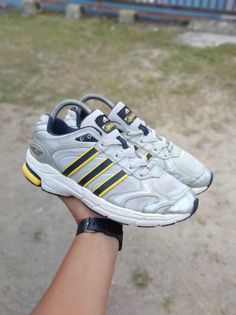 Adidas adiprene 2000 top