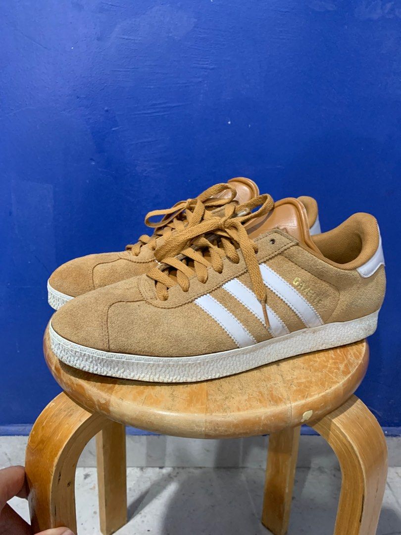 Adidas Suede, Men's Fashion, Footwear, Sneakers on Carousell