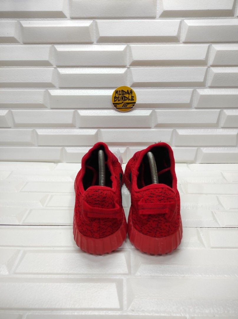 Triple red yeezys sales
