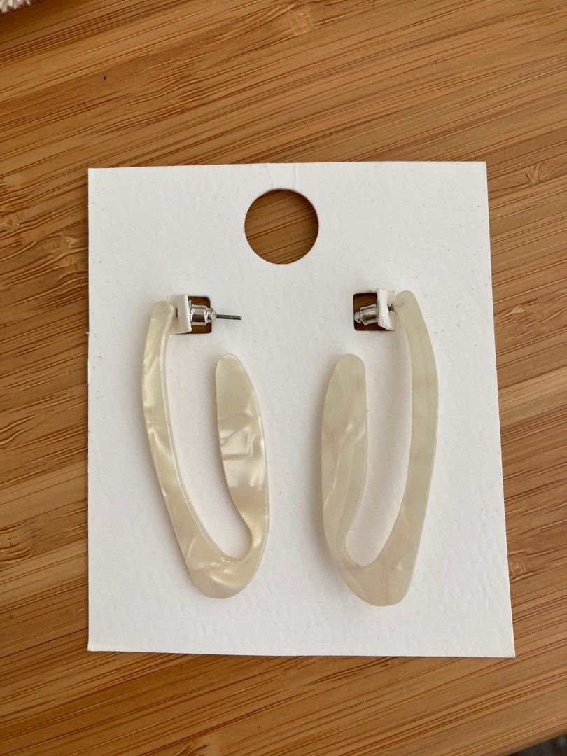 White resin hoop earrings on sale