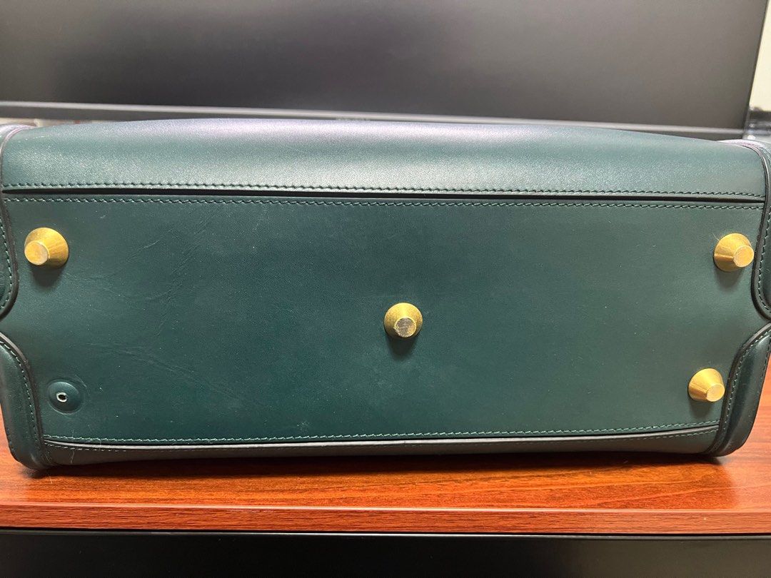 Alexander mcqueen green bag store