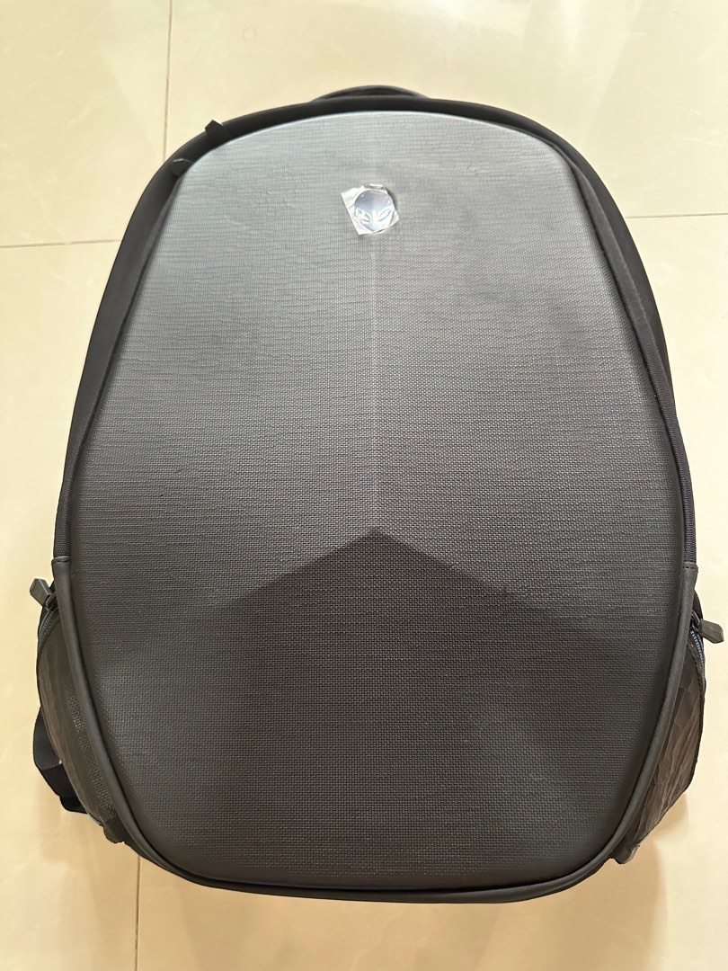 Alienware vindicator store backpack review
