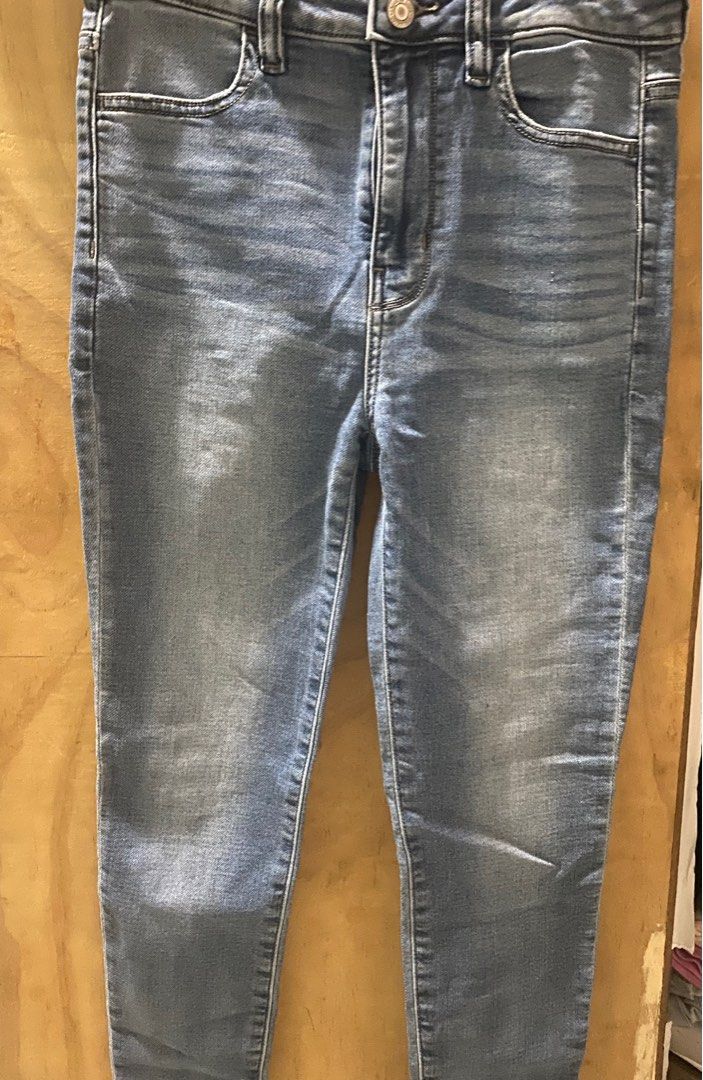 American Eagle High rise jeggings (Category: Jeans) located in Quezon City. Submitted by peachyps (Listing ID 1239605477, Image 2). Description: Super stretch, high- rise jeggings. Very comfy and flattering. Worn only once. From the US. Can fit up to 26 in waistline. .