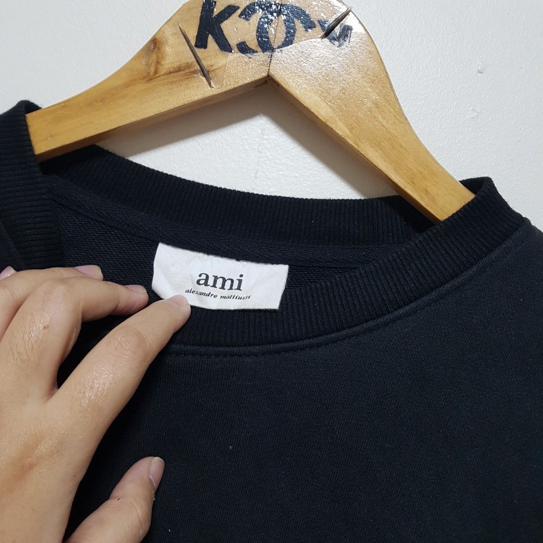 ami crewneck