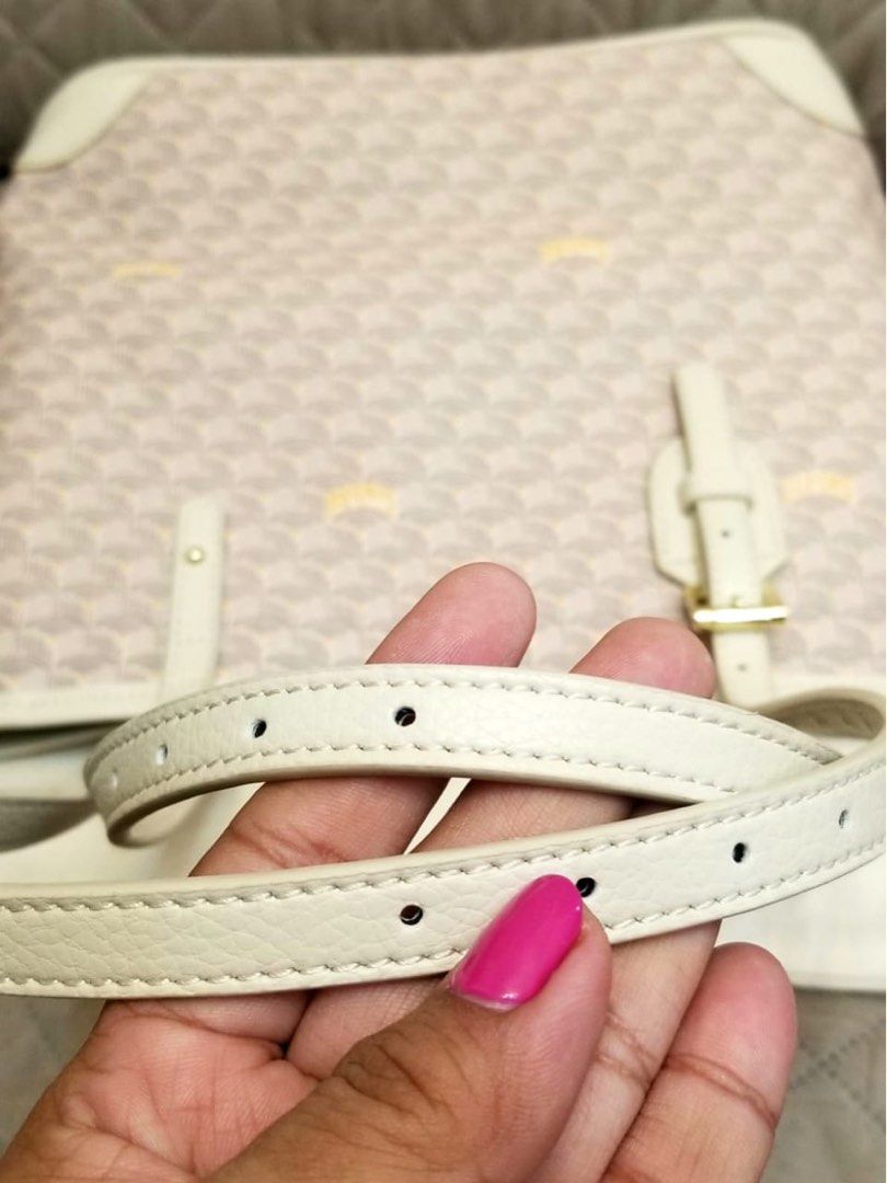 Authentic FLP Salmon Pink Battle 27 Tote (Category: Shoulder Bags) located in Makati City. Submitted by sexytrishy2021 (Listing ID 1239694619, Image 3). Description: .