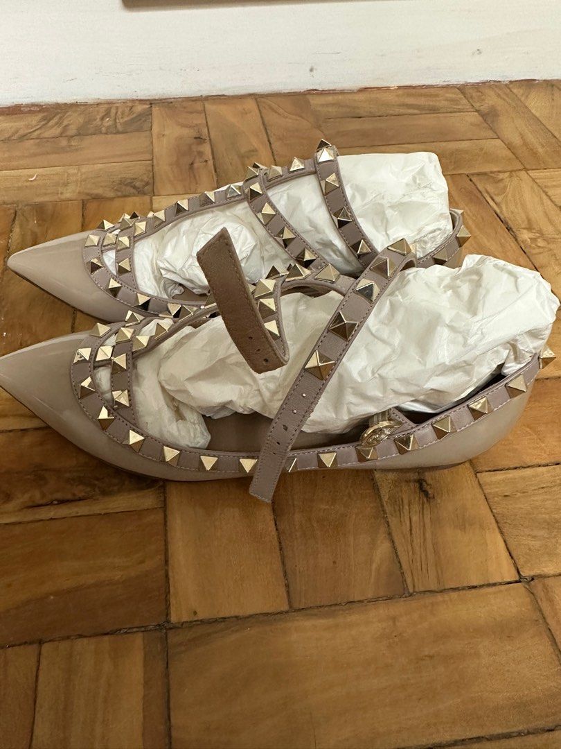 Authentic Nude Valentino Caged Flats on Carousell