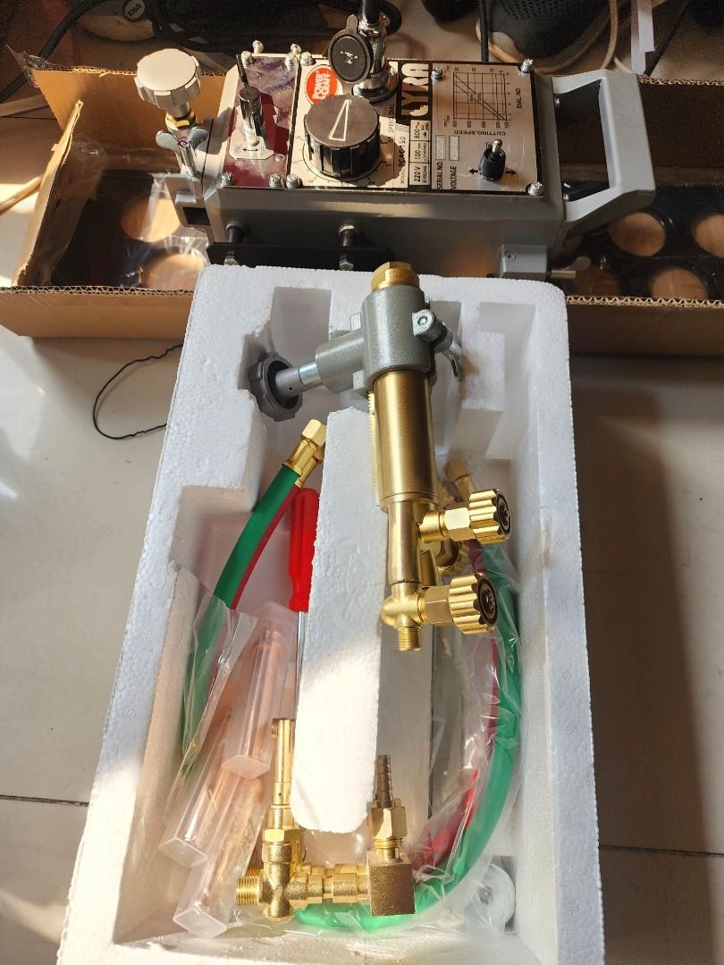 Automatic Gas Cutting Machine on Carousell