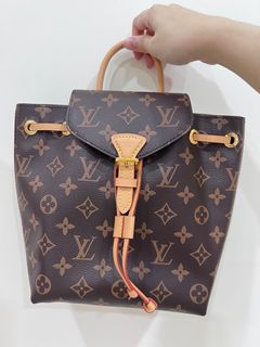Shop Louis Vuitton Montsouris backpack (M45410, M45205) by design◇base