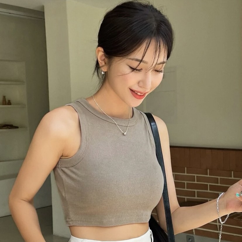 Beige Ribbed Top, Women's Fashion, Tops, Sleeveless on Carousell