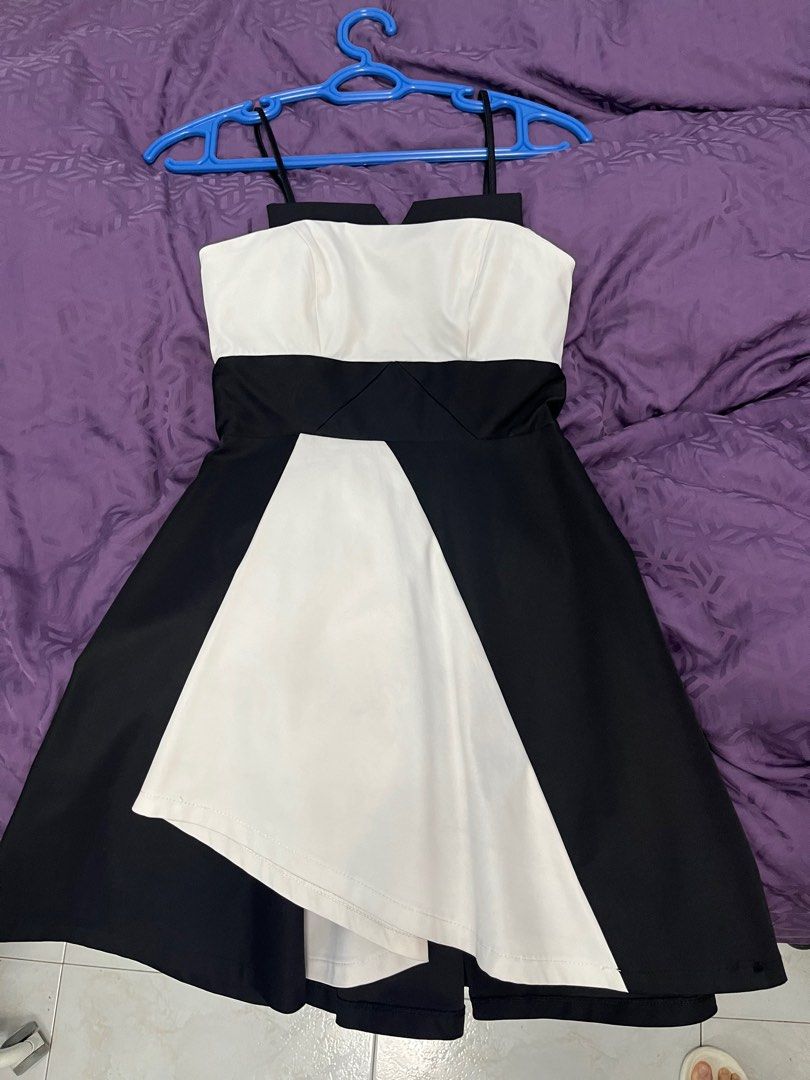 Purple black and white dress top