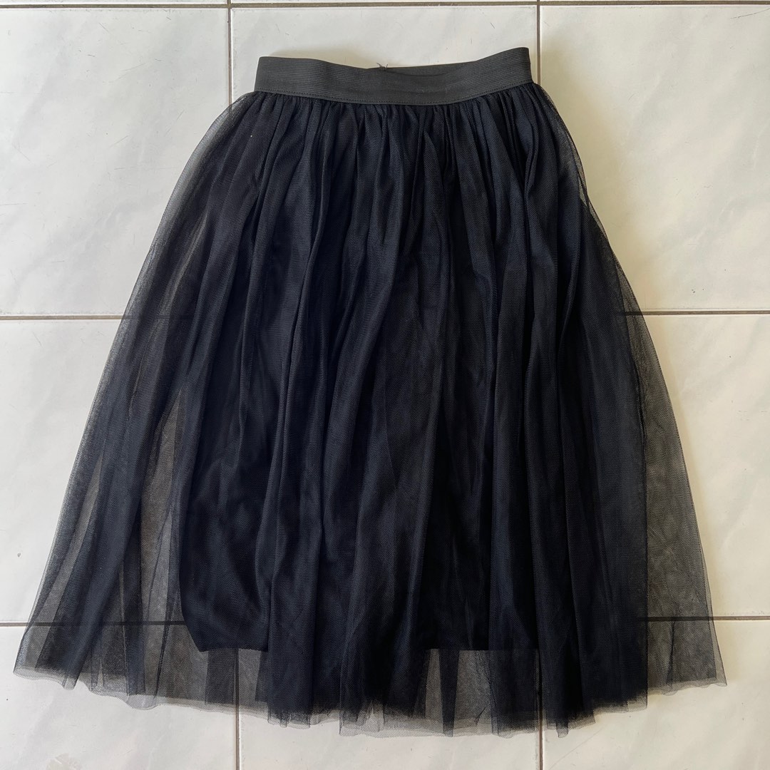 Tutu store skirts black