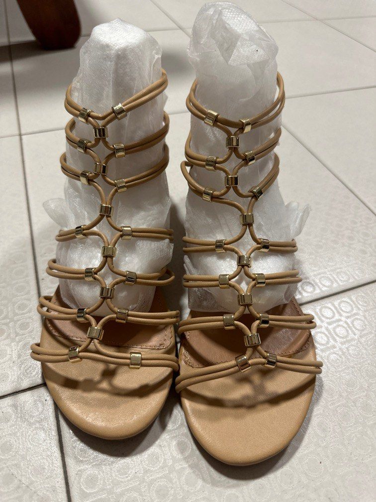 Bata gladiator sandals top