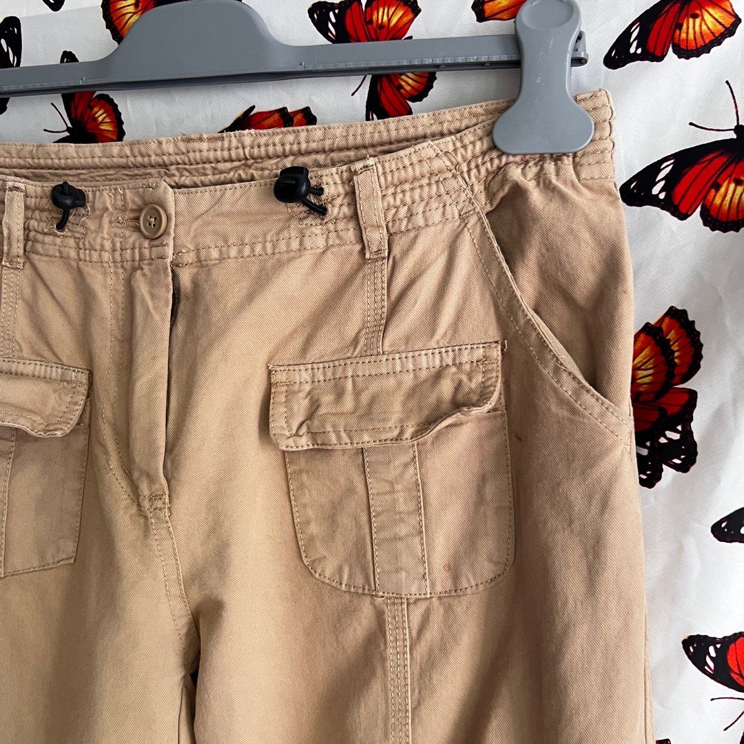 BNWT brandy melville navy / light brown kim cargo pants, 女裝, 褲＆半截裙, 牛仔褲、Leggings Carousell