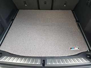 (Category: ) located in . Submitted by friendlycarsales (Listing ID 1239676171, Image 1). Description: .