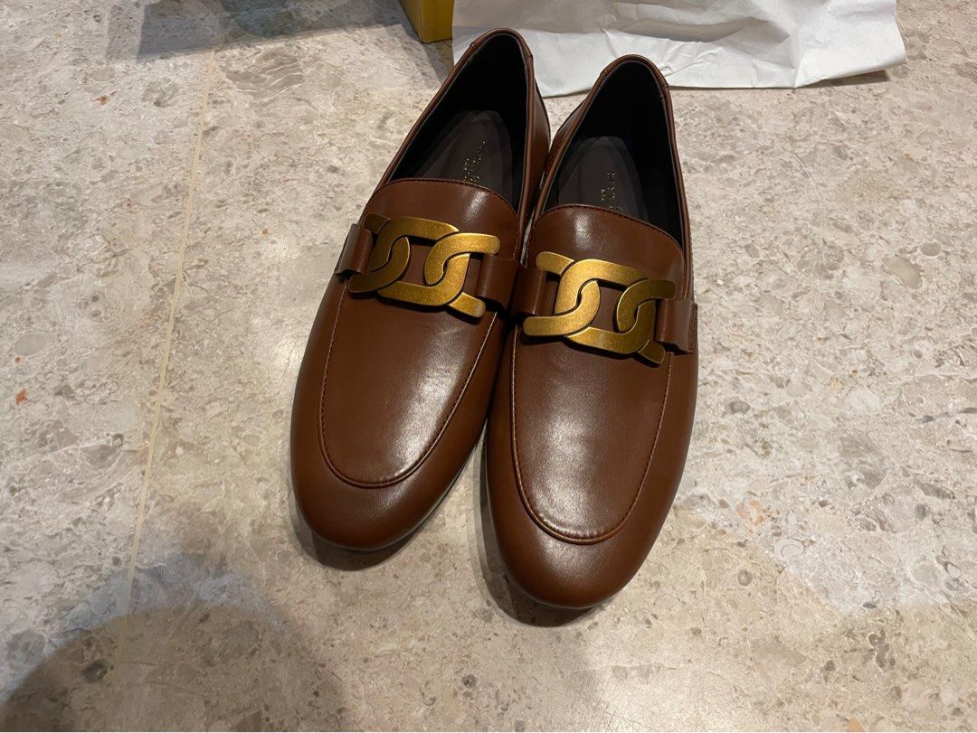 Punchual online leather loafer