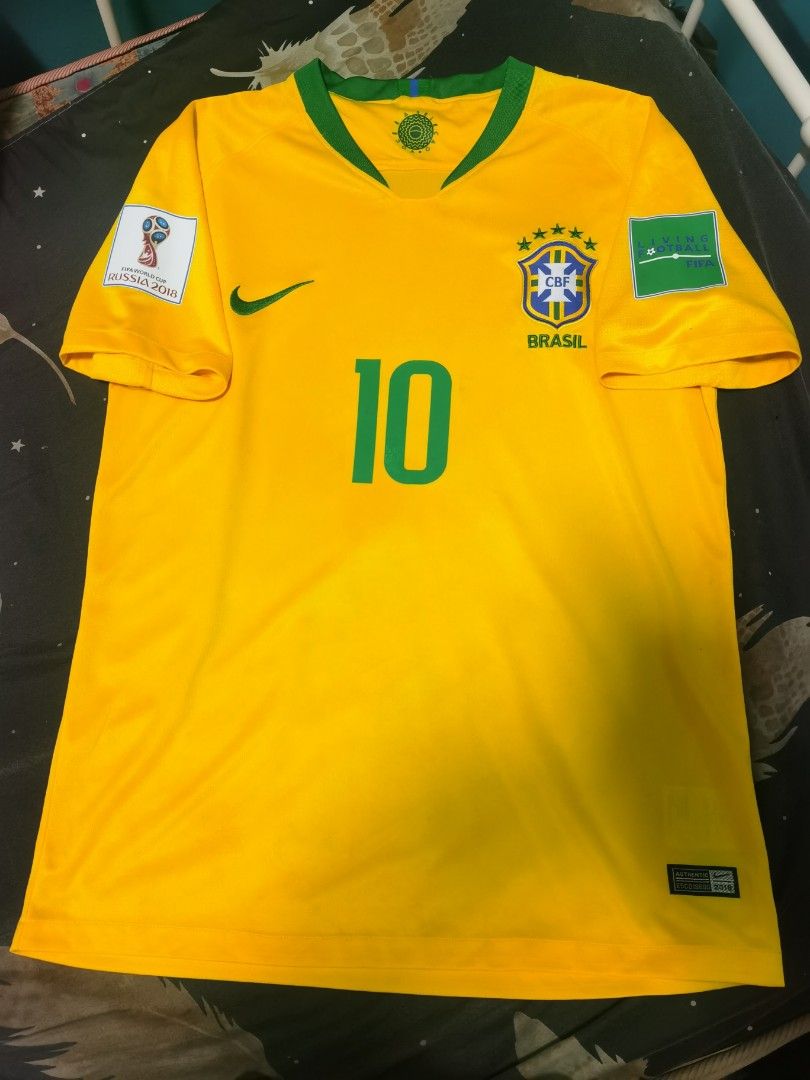 Brazil 2020 home shirt BNWT, Men's Fashion, Activewear on Carousell