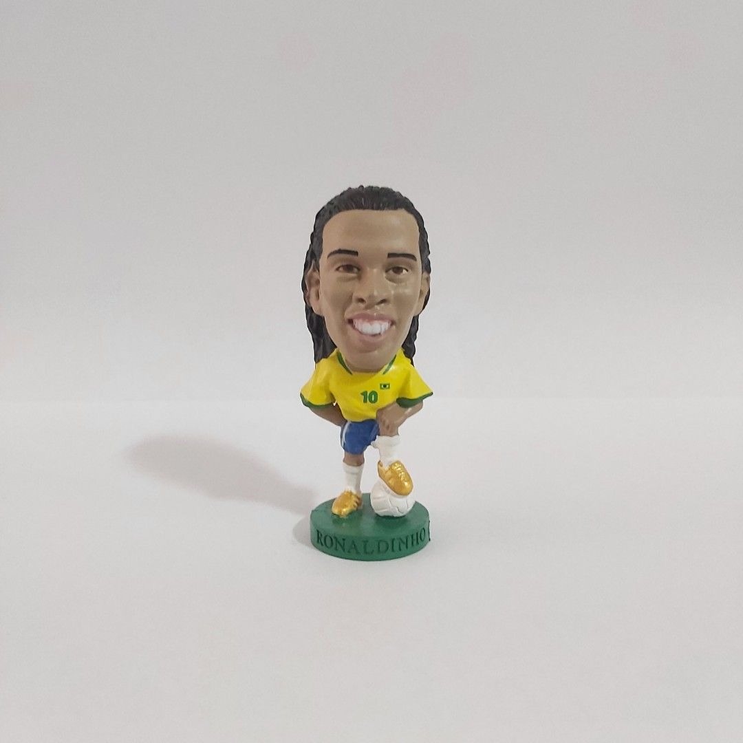 131★サッカー★Ronaldinho★prostars★フィギュア 131☆サッカー☆Ronaldinho☆prostars☆フィギュア 131