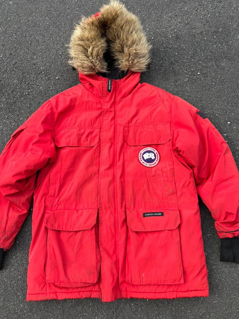 Canada goose red deals jacket vintage