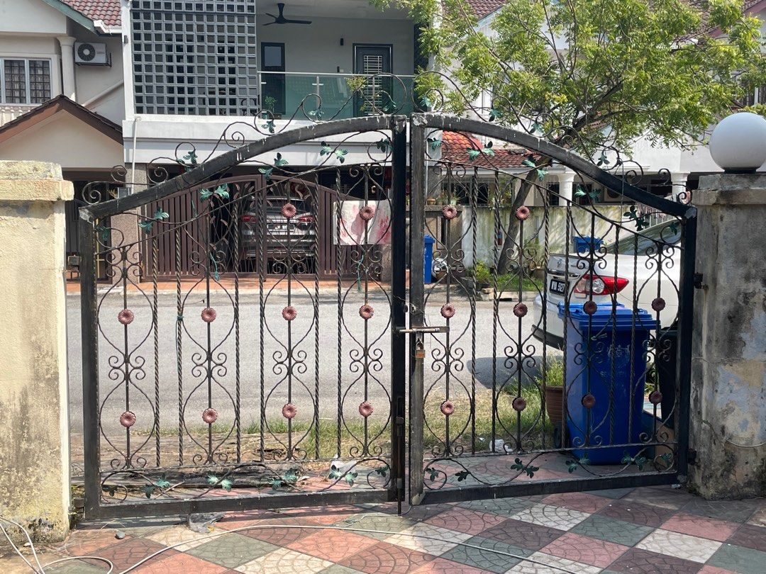 Car porch gate, Furniture & Home Living, Security & Locks, Locks, Doors