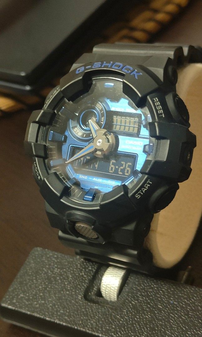 Casio G Shock GA 710 Shiny Blue