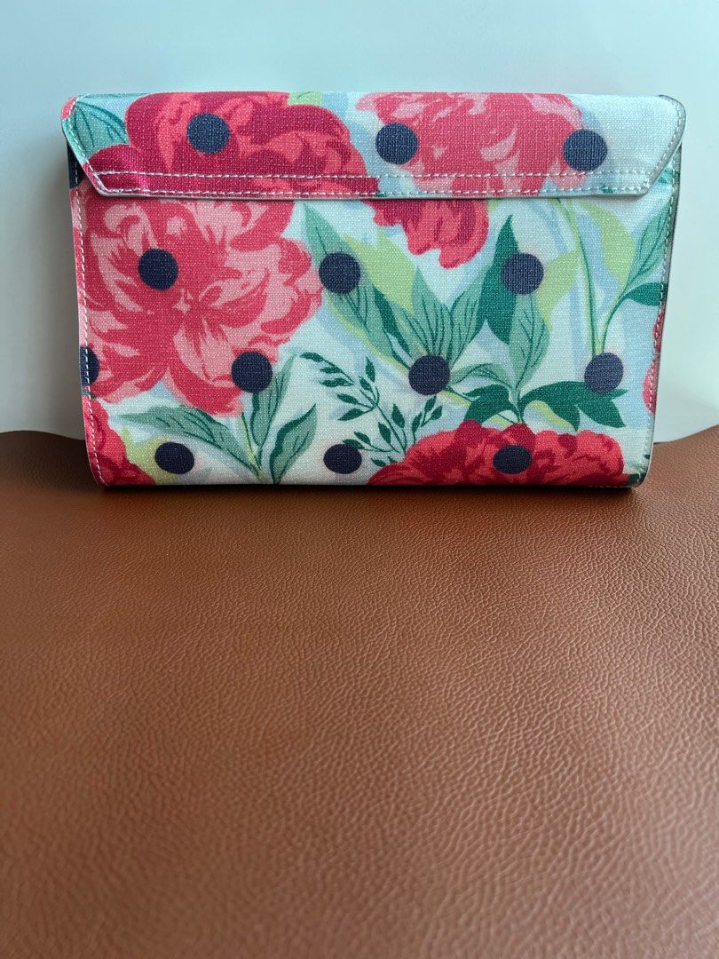 Cath kidston clutch bag 2025