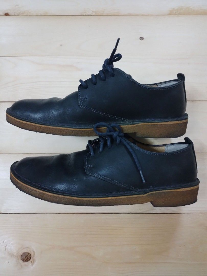 Clarks desert london navy hotsell