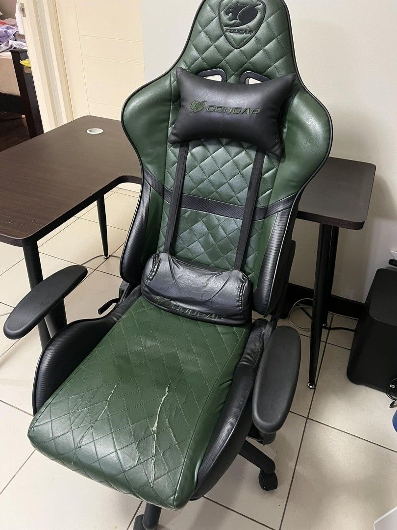 Cougar gaming clearance armor one x
