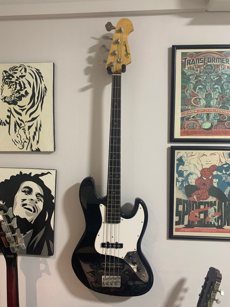 Craftsman Bass, Hobbies & Toys, Music & Media, Musical Instruments on