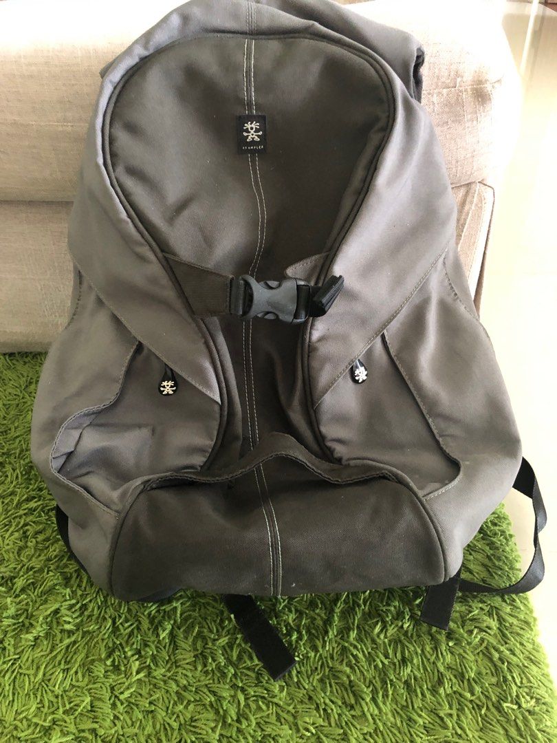 Crumpler camera and laptop bag, Men's Fashion, Bags, Backpacks on Carousell